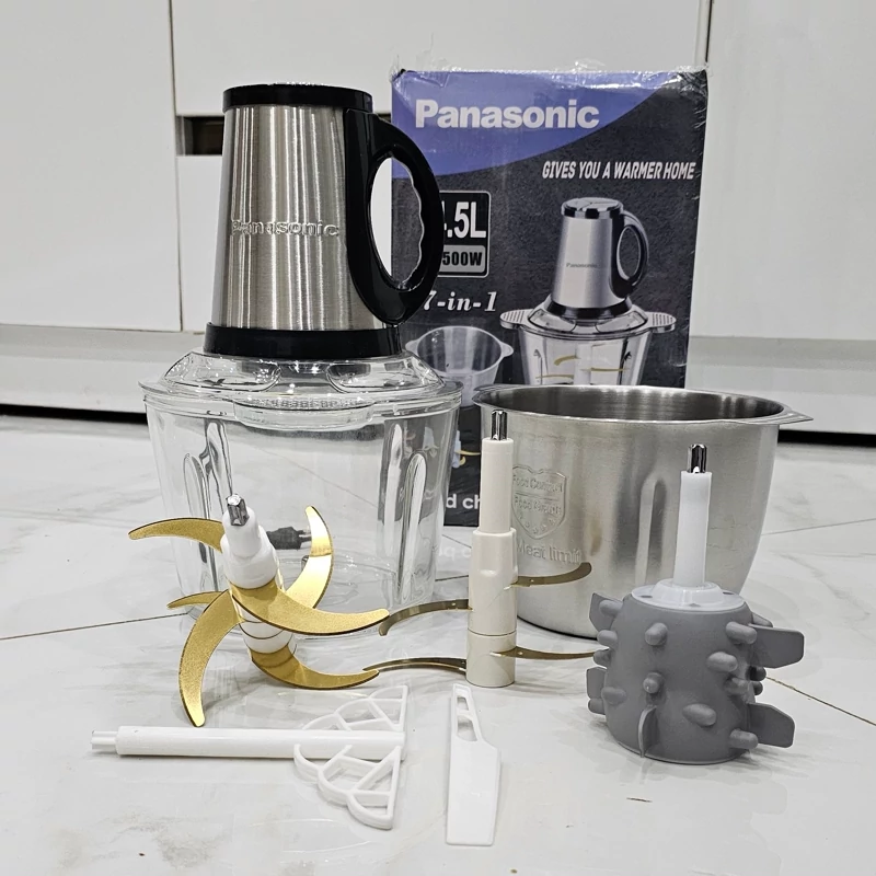 خردکن پاناسونیک 4.5 لیتر دو کاسه 6 و 4 تیغ تیتانیوم 4500 وات موتور حک شده با سیرپوست کن و همزن مدل 2205